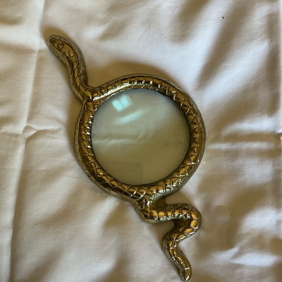 Other - Snake-Shaped Magnifying Glass Metallic Gold